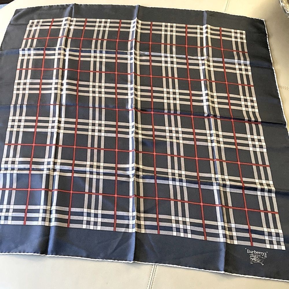 Authentic Burberry Vintage Silk Scarf in Blue/Red/White Plaid - Old Money - Picture 3 of 9